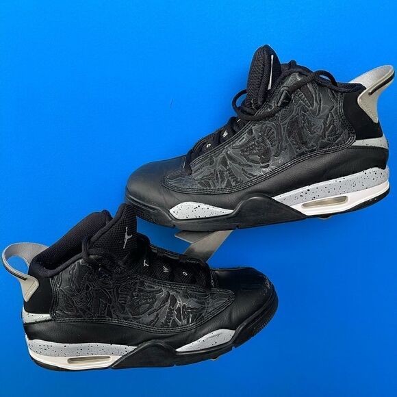 Jordan Two3 Leather Size 8.5 311046-002 Basketball Shoes.  Black Gray main image 6